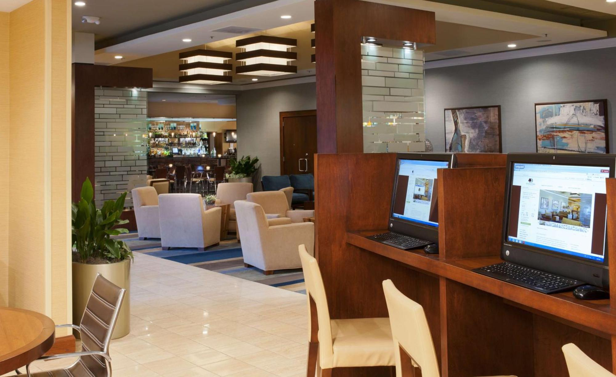 Doubletree By Hilton Collinsville/St.Louis Exterior photo